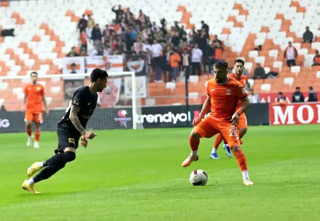 Adanaspor, evinde Çorum FK'ya 3-0 mağlup oldu