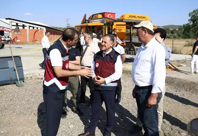 Bingöl'de Tarım Makinaları Parkı ve Silaj Paketleme Tesisi Hizmete Açıldı