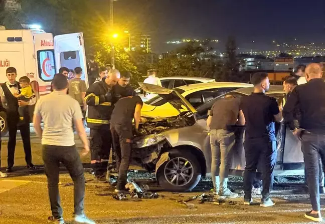 Batman-Siirt çevre yolunda trafik kazası: 4 yaralı