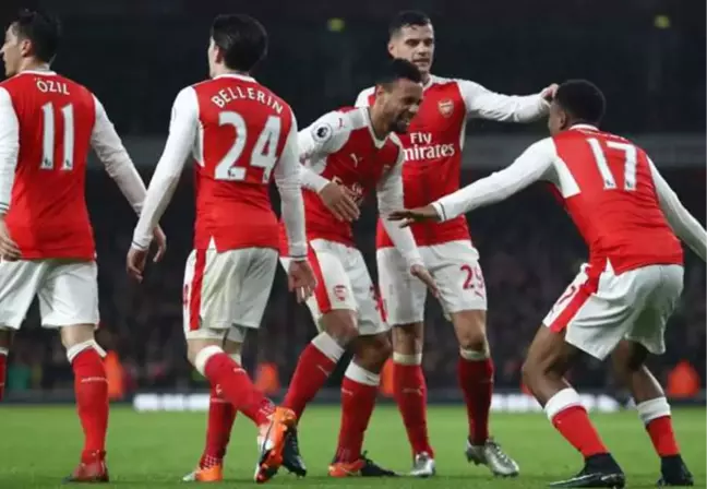 Arsenal Maç Fazlasıyla Liderliğe Yükseldi