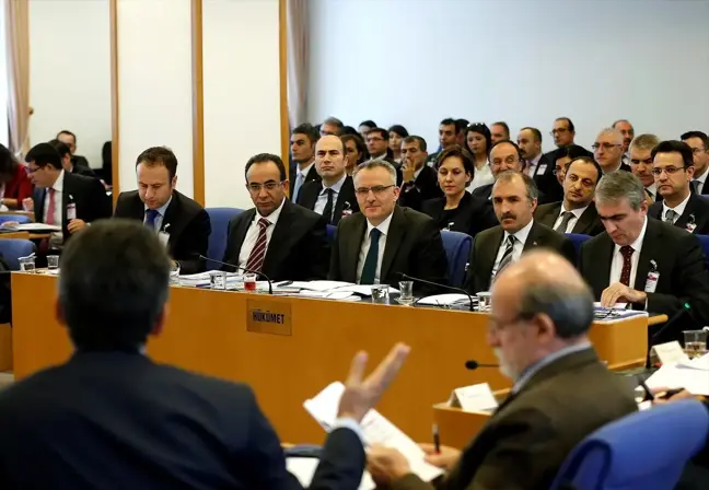 Plan ve Bütçe Komisyonunda Gerginlik! Bakan'dan HDP'li Vekile: Yalan Söylüyorsun