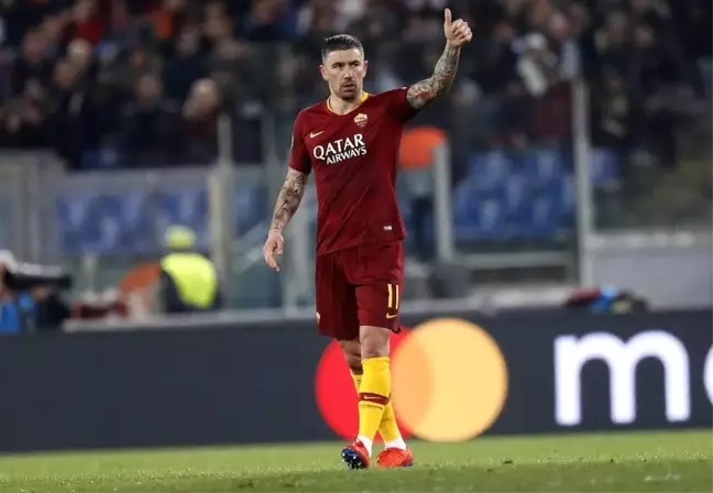 Kolarov son detayları görüşmek için İstanbul'a geldi