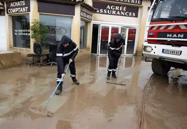 Avrupa'da fırtına ve sel: 6 ölü