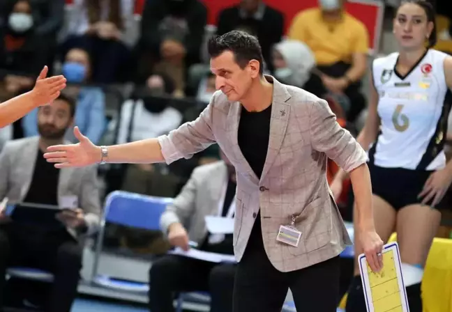 VakıfBank, Nilüfer Belediyespor'a set vermedi