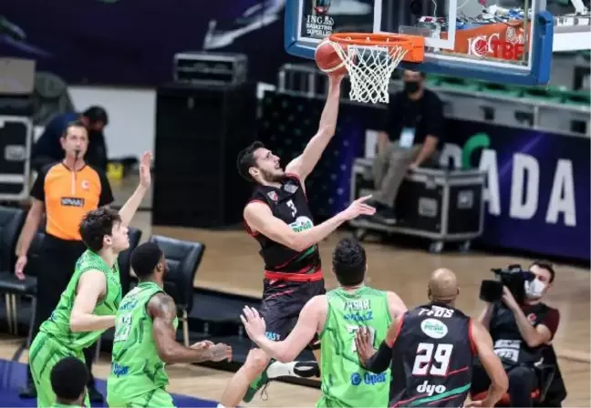 Pınar Karşıyaka: 69-71