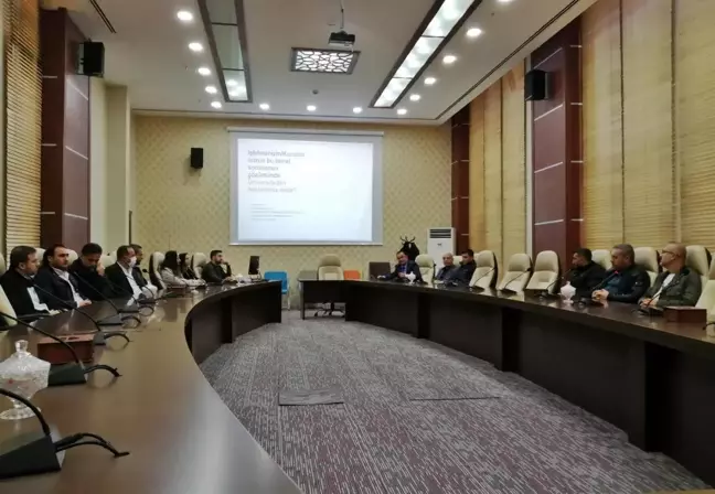 Tekstil Sektörünün sorunları Mardin'de konuşuldu