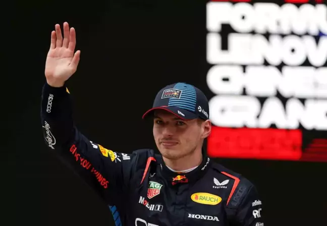 Max Verstappen Çin Grand Prix'sini Kazandı