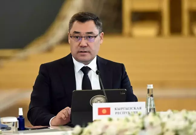 Caparov, BDT Zirvesi'nde Ülkeler Arası İşbirliğini Vurguladı