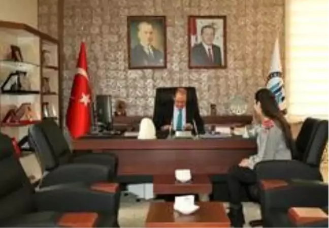 Rektör Coşkun, açık kapı buluşmalarında personel ve öğrencilerle bir araya geldi