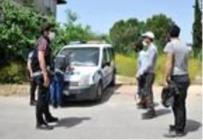 Karantinadaki mahalleye giren 3 kişi, karantinaya alındı