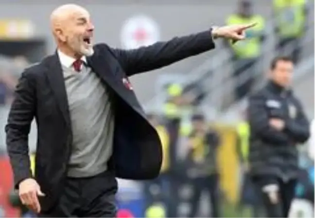 Milan, Stefano Pioli'nin sözleşmesini uzattı