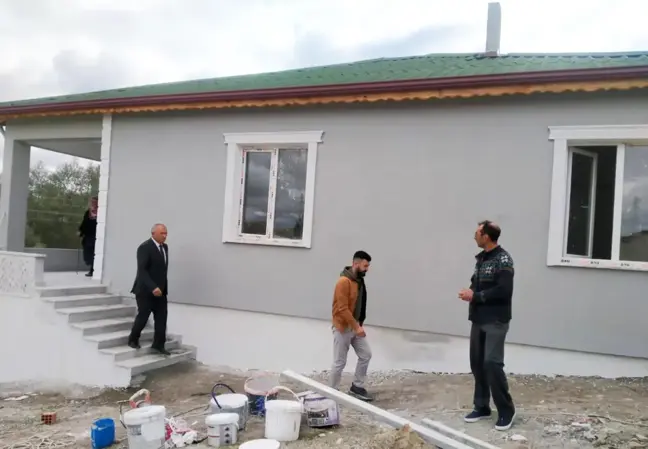 Son dakika haberi! Trafik kazasında yaşamını yitiren öğretmenin ailesine yardım