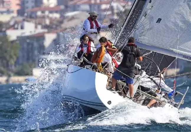 Eker Olympos Regatta yelken yarışında Tirilye Koy İçi Etabı'nın grup liderleri belli oldu