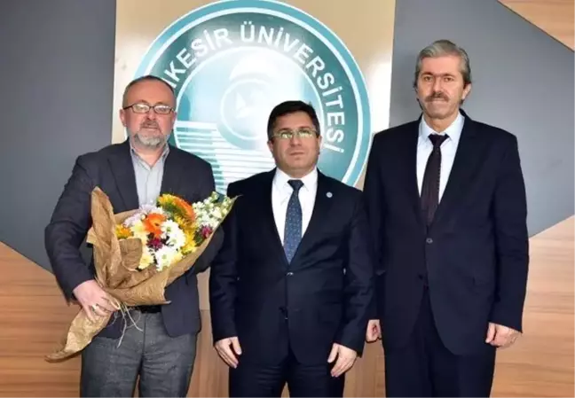 Balıkesir Üniversitesi'nde Dekanlık Devir Teslimi Gerçekleştirildi