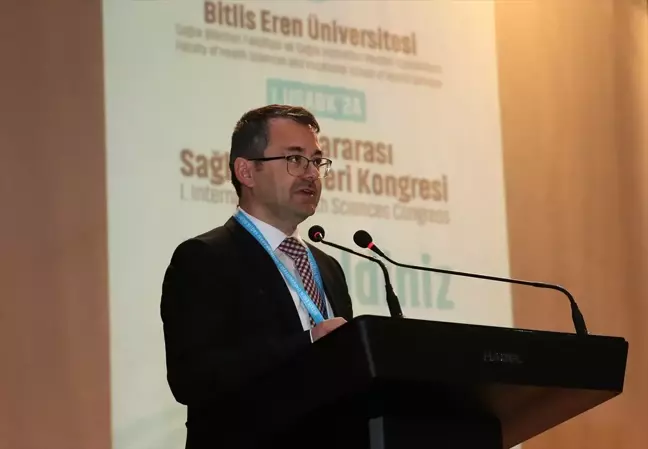 Bitlis Eren Üniversitesi'nde Uluslararası Sağlık Bilimleri Kongresi Başladı
