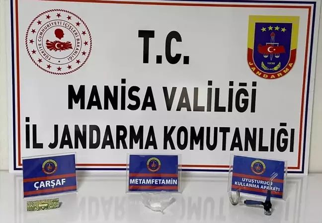 Manisa'da Sentetik Uyuşturucuyla Yakalanan 4 Şüpheliye Adli İşlem