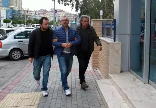 Clinton'a Fetö Üzerinden Para Aktaran Eski Belediye Başkanı Gözaltında