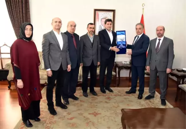 Sobe Heyeti Vali Toprak'a Çalışmalarını Anlattı