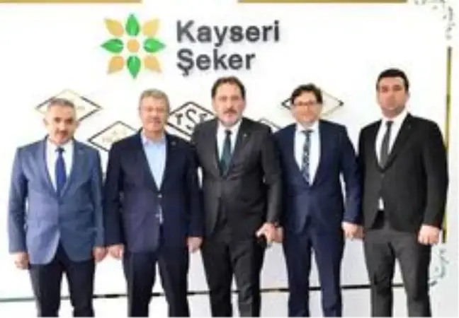 Başkan Akay'a anlamlı ödül