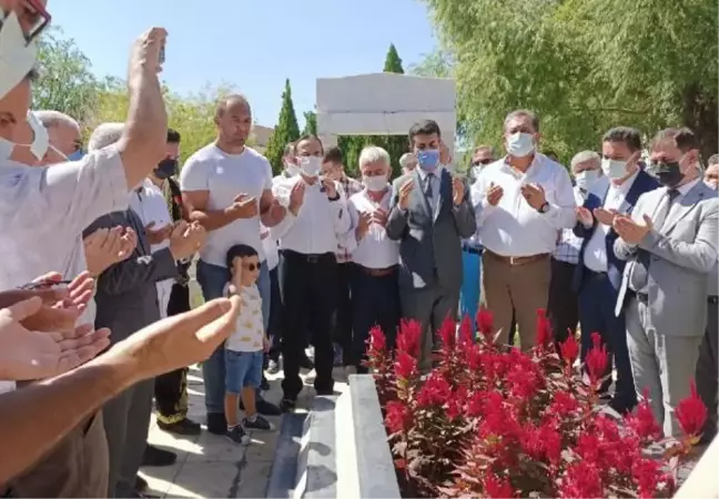 Türkün ilk er meydanı Elmalı'da güreşler dualarla başladı