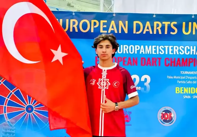 Elazığlı Sporcu Mahmut Demir Dart Ustalar Turnuvası'na Katılmaya Hak Kazandı