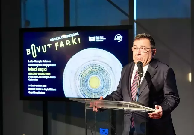 İstanbul Resim ve Heykel Müzesi'nde 'Boyut Farkı' Sergisi Açıldı