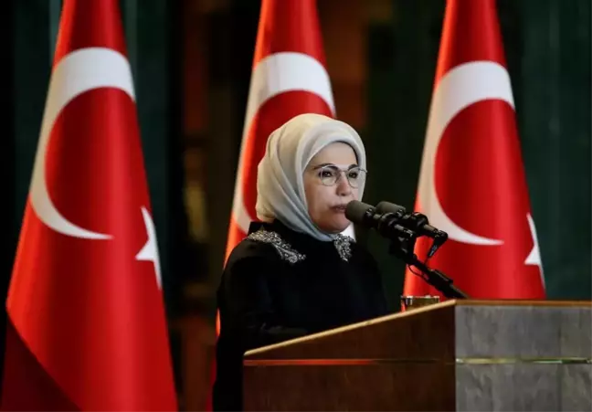 Emine Erdoğan, Türkiye'nin Tanınmış İşkadınlarını, Kadın Sanatçıları ve Sporcuları Kabul Etti (Ek)