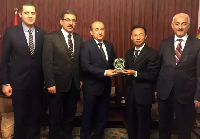 Bursa Kent Konseyi'nden Çin ve Endonezya Büyükelçilerine Ziyaret