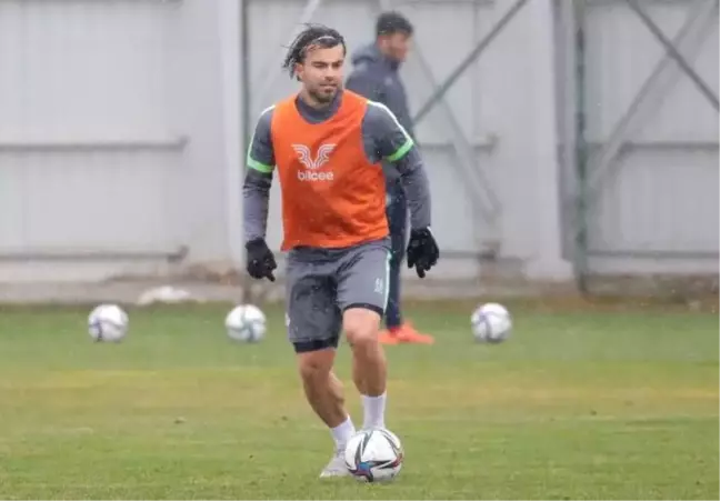 Konyaspor'da Fenerbahçe maçı öncesi Abdülkerim Bardakçı şoku
