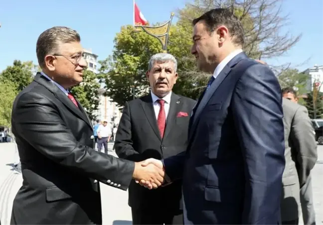 DPÜ Rektörü Kütahya Valisi Musa Işın'ın göreve başlama törenine katıldı