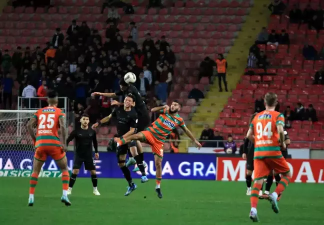 Hatayspor ve Alanyaspor Berabere Kaldı