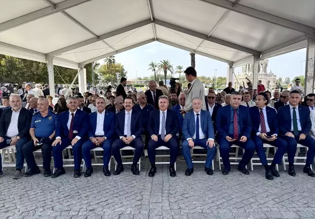 İzmir'de 37. Ahilik Haftası Şed Kuşanma Töreni Düzenlendi