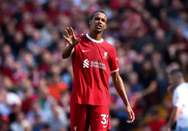 Joel Matip Futbolu Bıraktığını Açıkladı