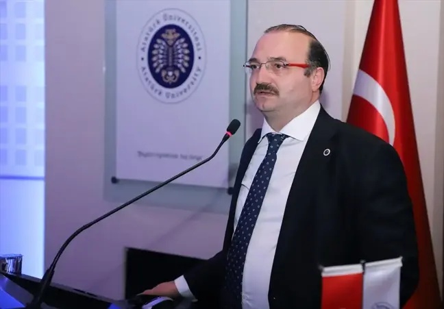 Atatürk Üniversitesi'nde Nanoteknoloji ve Omiks Konferansı Düzenlendi