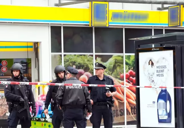 Hamburg Saldırganı, Polisinin Takibindeymiş