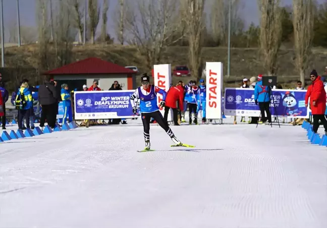 Erzurum'da düzenlenen Deaflympics'te kros kayak branşında madalyalar sahiplerini buldu