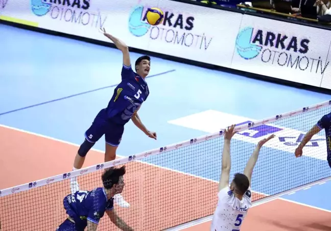 Halkbank, 2024 Erkekler AXA Sigorta Kupa Voley'de şampiyon oldu