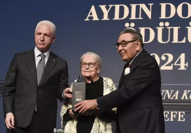 28. Aydın Doğan Ödülü Prof. Dr. İoanna Kuçuradi'ye Verildi