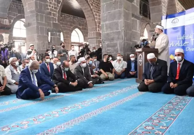 DİYARBAKIR - Diyanet İşleri Başkanı Ali Erbaş, 