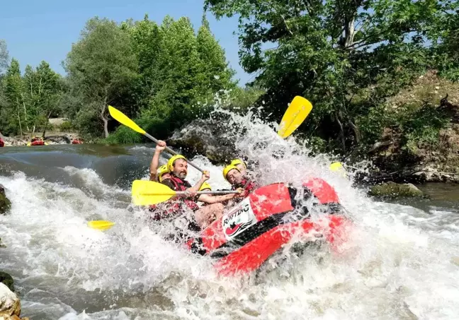 Marmara'nın ilk rafting parkuru yabancı turistler ağırlamaya hazırlanıyor