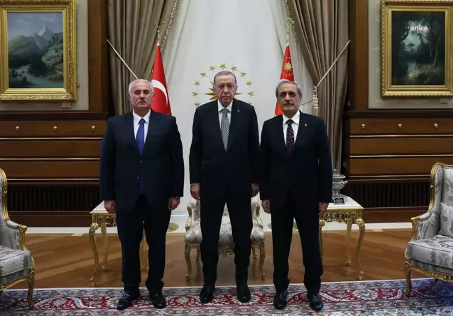 Cumhurbaşkanı Erdoğan, Yargıtay Başkanı Akarca ve Yargıtay Cumhuriyet Başsavcısı Şahin ile Görüştü