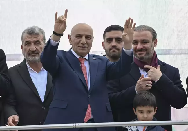 Turgut Altınok: Belediye başkanı Ankara'ya ara sıra uğruyor