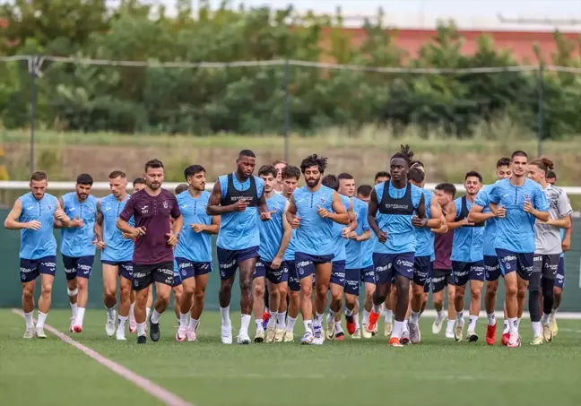 Trabzonspor Macaristan'da ilk antrenmanını yaptı