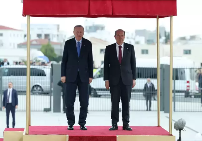 TBMM Başkanvekili Sırrı Süreyya Önder Hayatını Kaybetti