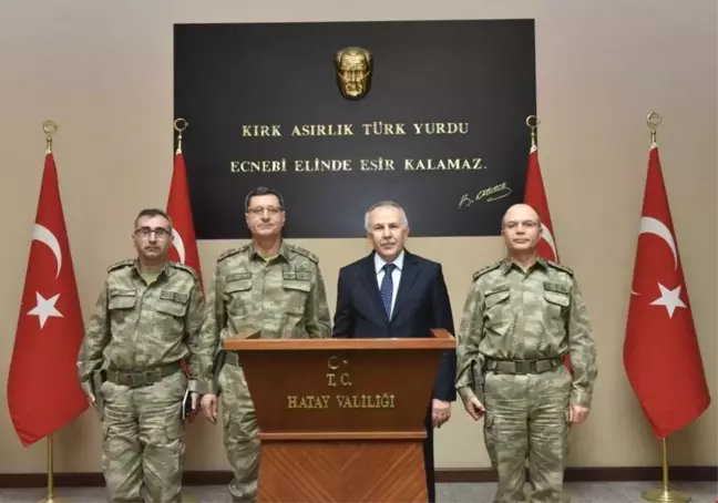Korgenaral Yaşar, Vali Ata'yı Ziyaret Etti