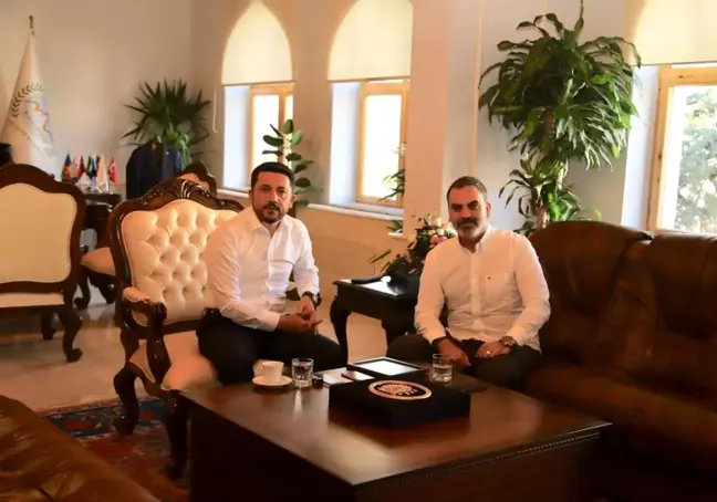 KAPTİD Başkanı Dinler'den Belediye Başkanı Arı'ya ziyaret