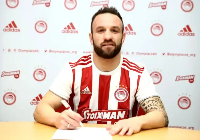 Olympiakos, Valbuena ile sözleşme yeniledi