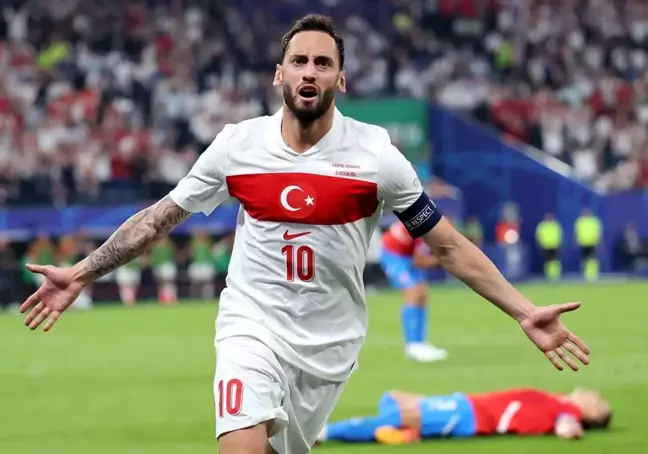 Hakan Çalhanoğlu, Çekya maçında attığı golle 19. golünü kaydetti