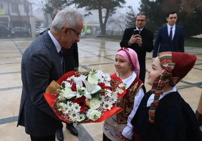 Bakan Uraloğlu Edirne'de Vali Sezer'i Ziyaret Etti