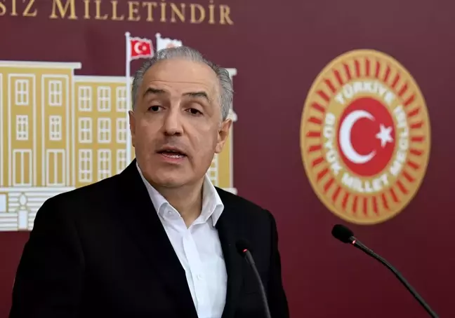 Mustafa Yeneroğlu'ndan Özgür Özel'e Yapılan Saldırıya Tepki
